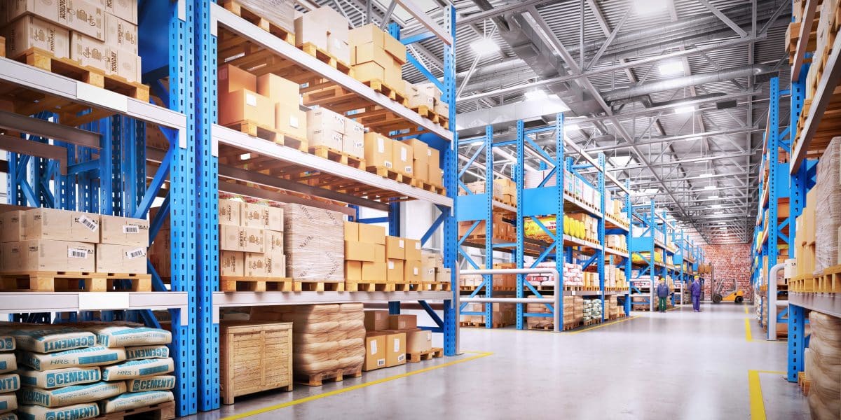 How to kick start a career in warehousing and what licenses will you need